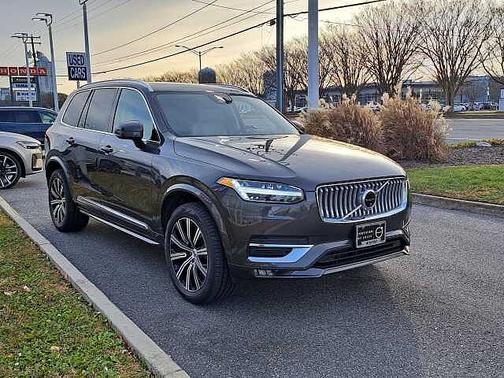 2024 Volvo XC90 Plus