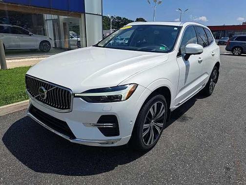 2022 Volvo XC60 Inscription