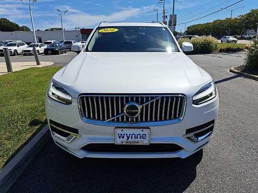 2024 Volvo XC90 Plus