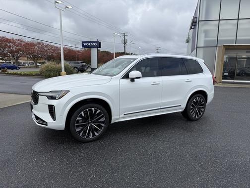 2025 Volvo XC90 Plus