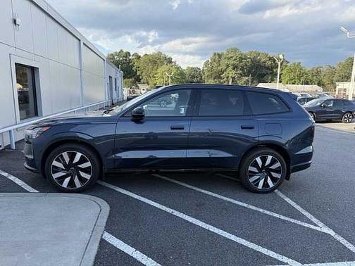 2025 Volvo EX90 Ultra