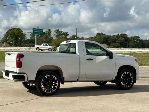 2023 Chevrolet Silverado 1500 WT