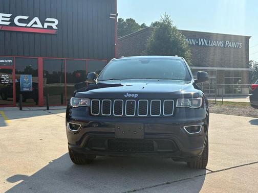 2017 Jeep Grand Cherokee Laredo