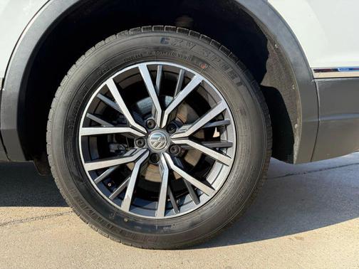 2020 Volkswagen Tiguan 2.0T SE