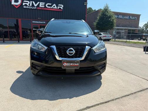 2020 Nissan Kicks SV