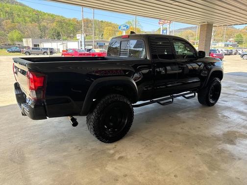 2020 Toyota Tacoma SR5