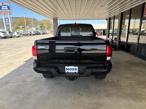 2020 Toyota Tacoma SR5