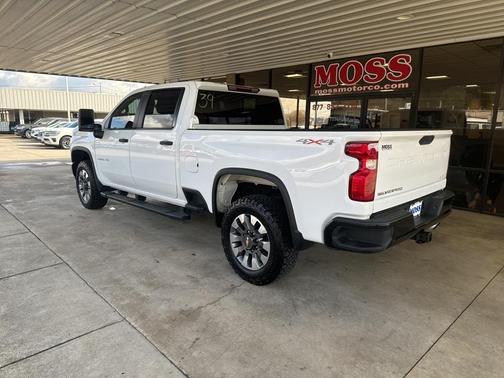2022 Chevrolet Silverado 2500 Custom
