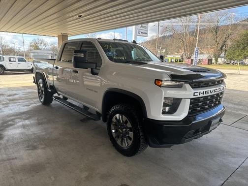 2022 Chevrolet Silverado 2500 Custom