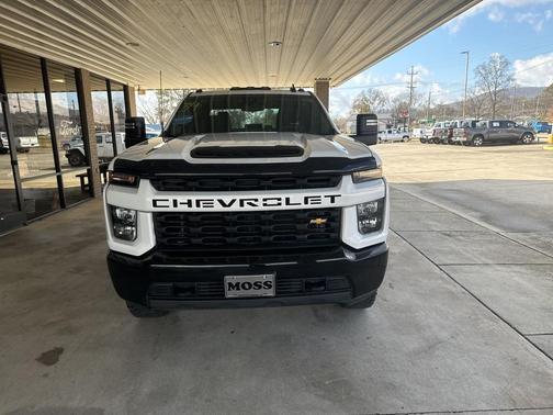 2022 Chevrolet Silverado 2500 Custom