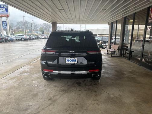 2022 Jeep Grand Cherokee Overland