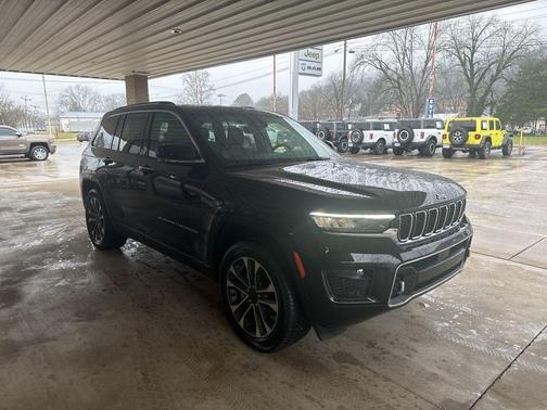 2022 Jeep Grand Cherokee Overland