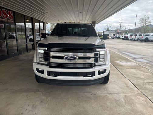 2018 Ford F-450 LIMITED