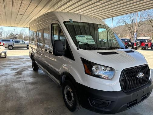 2025 Ford Transit-250 148 WB Medium Roof Cargo