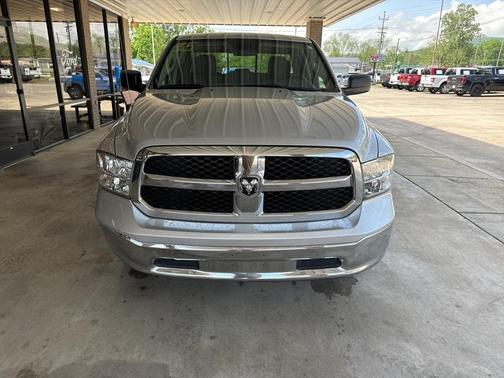 2018 RAM 1500 SLT