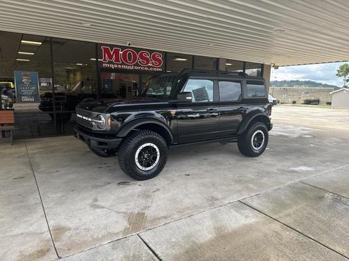 2022 Ford Bronco Badlands