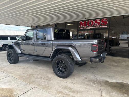 2021 Jeep Gladiator Overland