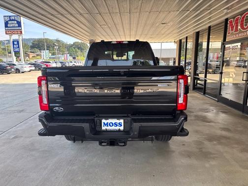 Agate Black Metallic 2026 Ford F-350 Platinum