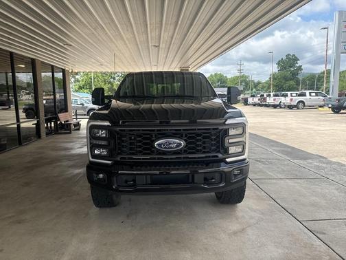 2023 Ford F-250 XL