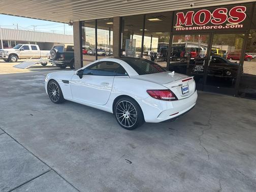 2017 Mercedes-Benz AMG SLC 43 Base