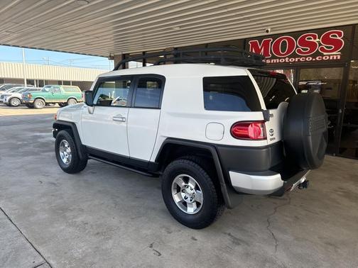 2010 Toyota FJ Cruiser 