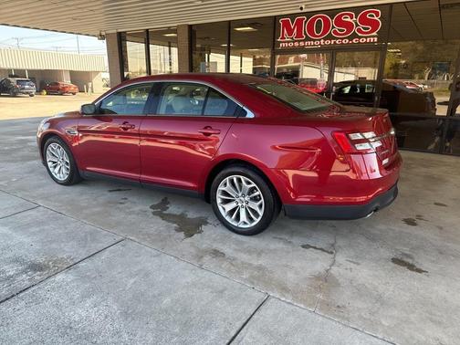 2018 Ford Taurus Limited