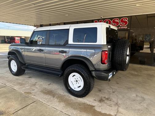 2025 Ford Bronco Heritage Edition