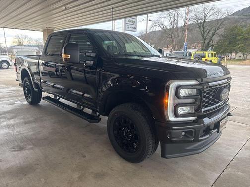 Agate Black Metallic 2026 Ford F-250 XLT