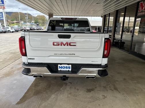 2022 GMC Sierra 1500 Limited SLT