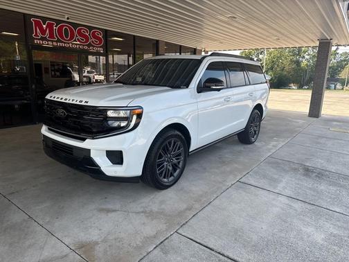 2025 Ford Expedition Platinum