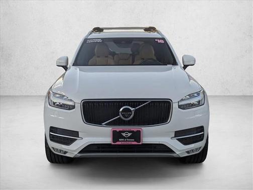 2018 Volvo XC90 T6 Momentum