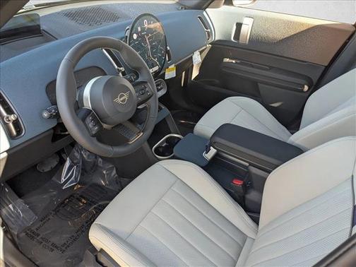 Midnight Black II Metallic 2026 MINI Countryman Cooper S ALL4