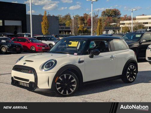 2023 MINI Hardtop Cooper S