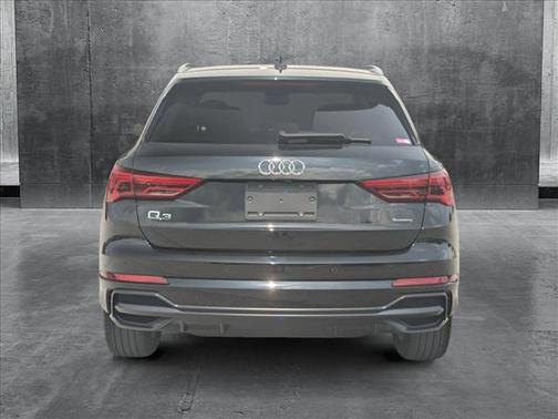 2022 Audi Q3 45 S line Premium