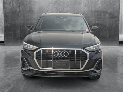 2022 Audi Q3 45 S line Premium