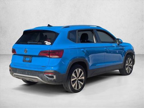 Cornflower Blue 2022 Volkswagen Taos 1.5T SE