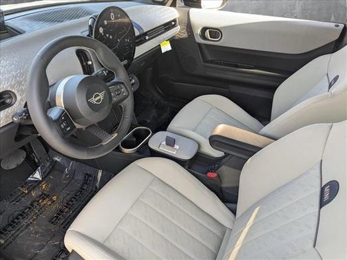 2025 MINI Hardtop Cooper