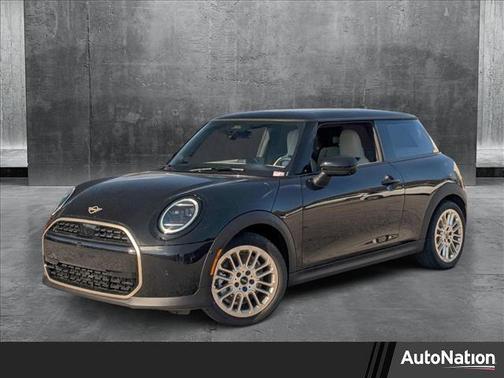 2025 MINI Hardtop Cooper