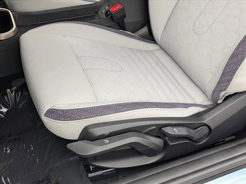 Nanuq White Metallic 2026 MINI Hardtop Cooper