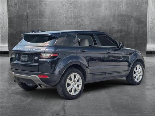 2017 Land Rover Range Rover Evoque SE