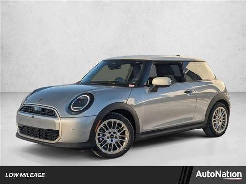 2025 MINI Hardtop Cooper