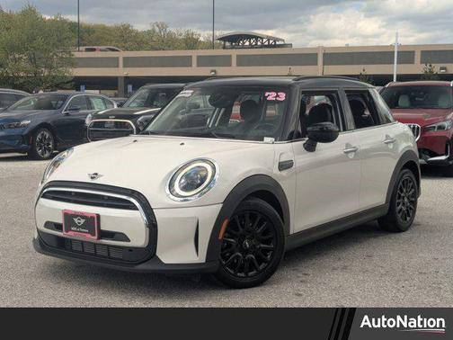 Silver 2023 MINI Hardtop Cooper