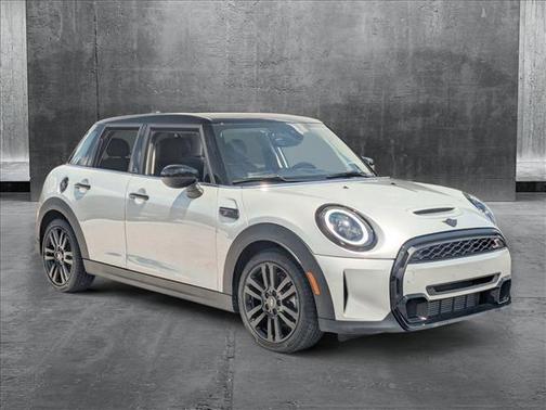 2023 MINI Hardtop Cooper S