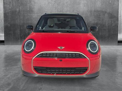 2025 MINI Hardtop Cooper