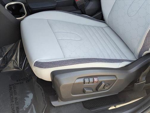 Midnight Black II Metallic 2026 MINI Countryman Cooper S ALL4