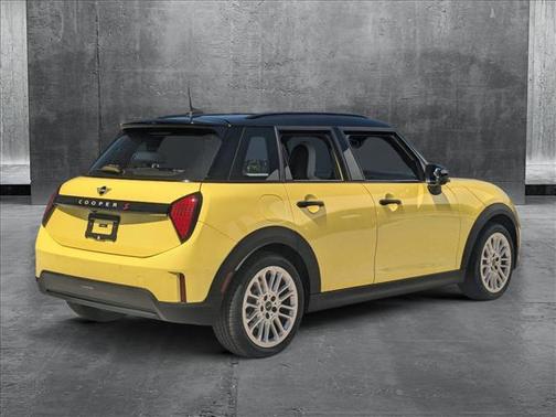 2025 MINI Hardtop Cooper S