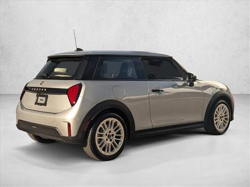 2025 MINI Hardtop Cooper
