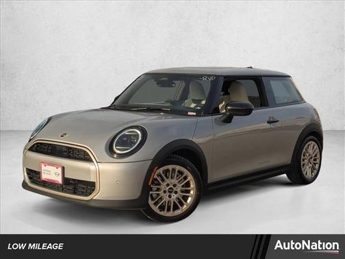 2025 MINI Hardtop Cooper