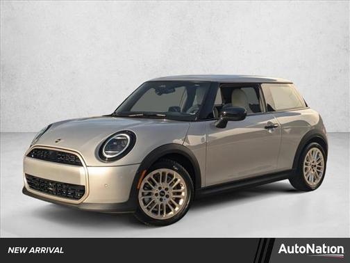 2025 MINI Hardtop Cooper