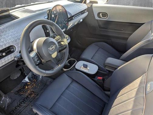 2025 MINI Hardtop Cooper